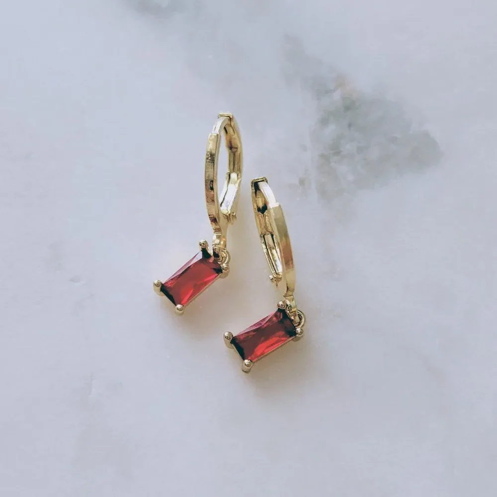 5/$25 Gold Tone Red Rhinestone Huggies